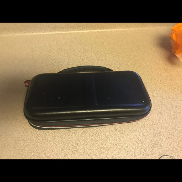 PreOwned Nintendo Switch Mario Odyssey Case - Picture 3 of 3